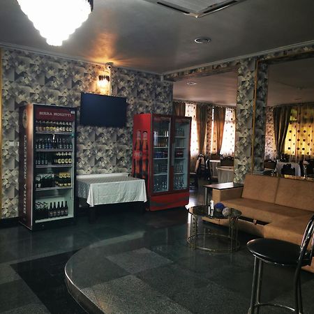 Casa Simescu II Hostel Caransebeş Εξωτερικό φωτογραφία